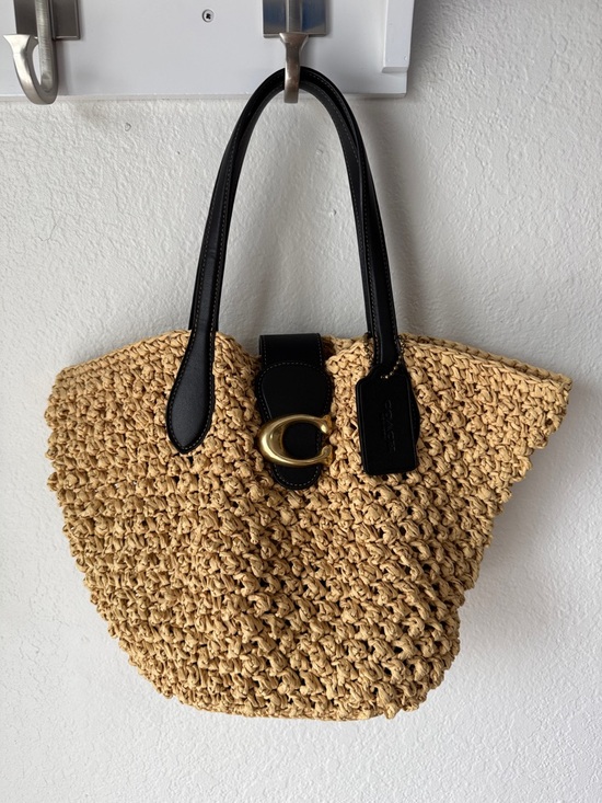 Coach Handbags - ☀️SALE!!☀️ Coach Straw and Leather Tote